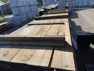Ca. 30x Douglas Zweeds Rabat, 26x190mm, lengte 400cm